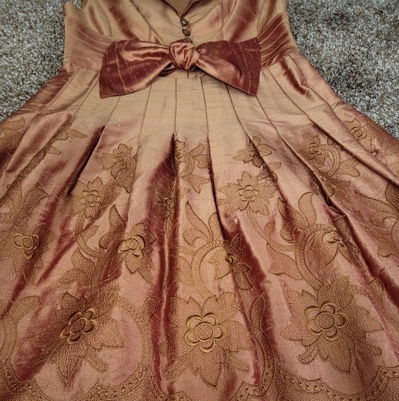 Kay Unger Copper Embroidery Silk Fit and Flare Dress Size 6 - Picture 5 of 7
